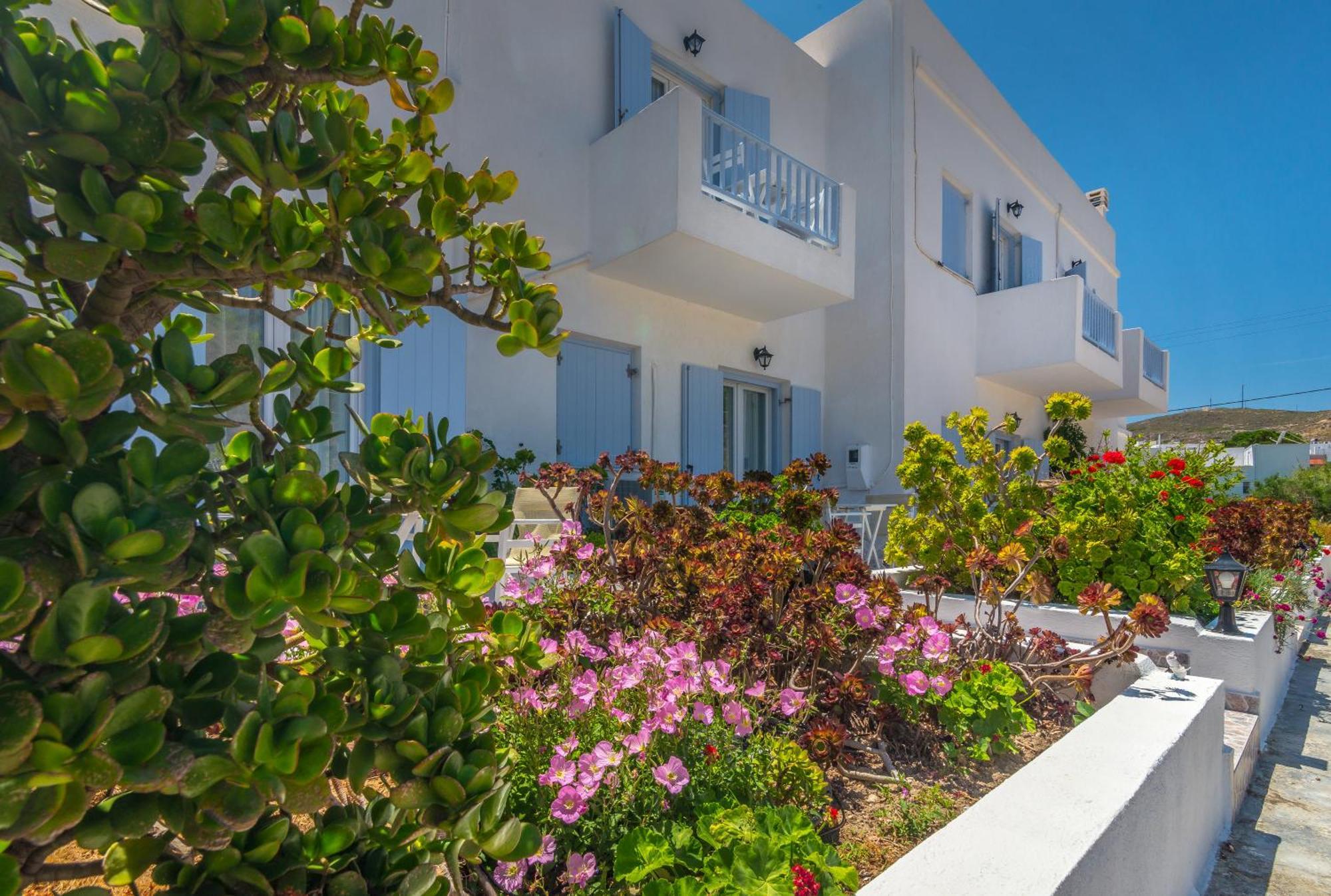 Aeolis Hotel Adamantas  Exteriör bild